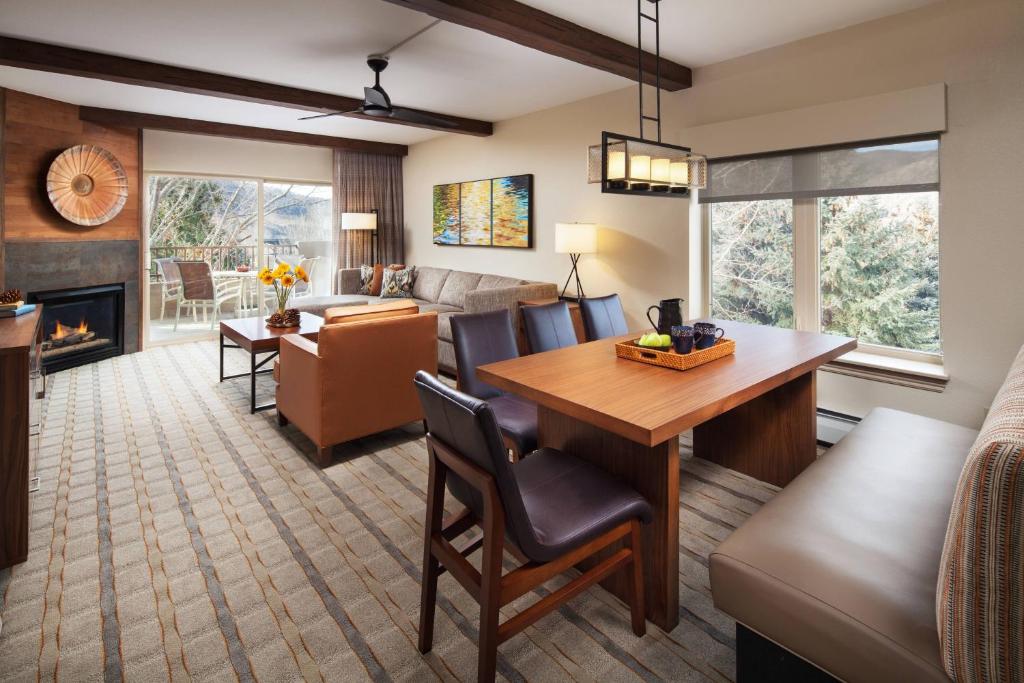 Sheraton Lakeside Terrace Villas at Mountain Vista, Avon, Vail Valley image