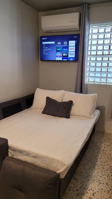 Trujillo Alto Quiet and Cozy, Fully Equipped and Pet-Friendly photo 2