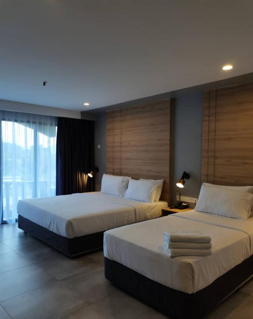 Coral Bay Resort photo 3