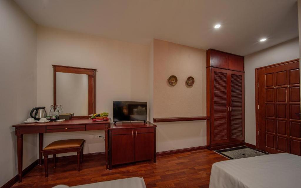 Bonjour D'An Nam Hotel HN - by BAY LUXURY