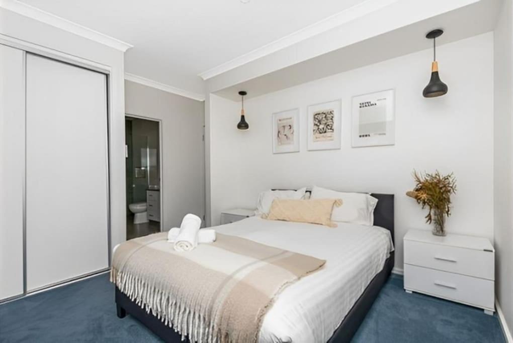Near St John of God Hospital • Cosy • Pet Friendly