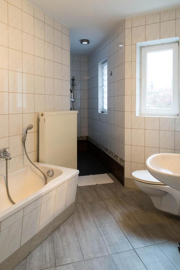 Studiowohnungen Am Neuberinhaus F&G Apartments photo 4