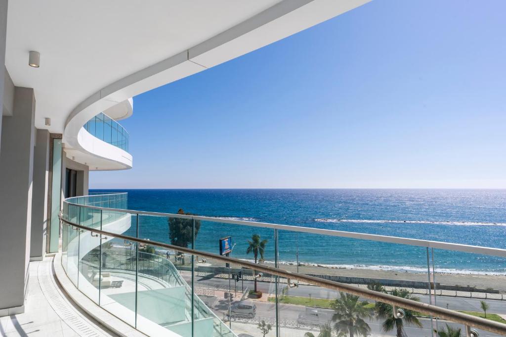 Delmar Beachfront 2 Bedrooms Residence photo 1