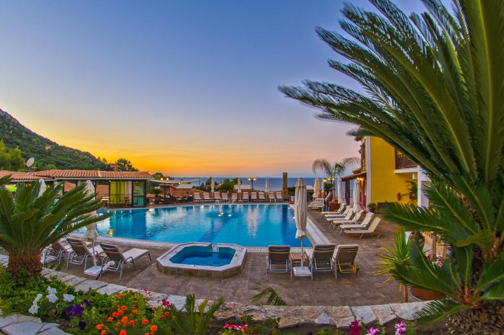 Sea View Village photo 2