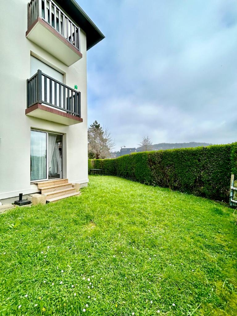Superbe appartement avec jardin ensoleillé