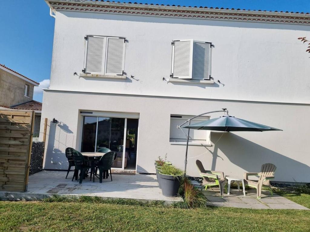 Appartement d'une chambre avec jardin clos et wifi a Medis a 4 km de la plage