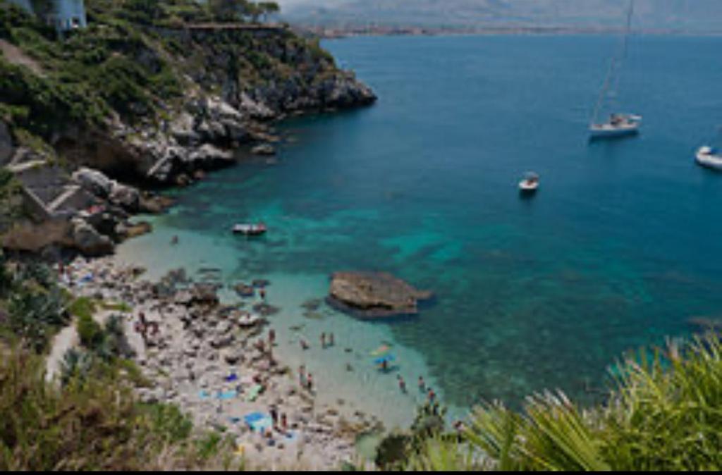 La Riva - Seashore photo 1