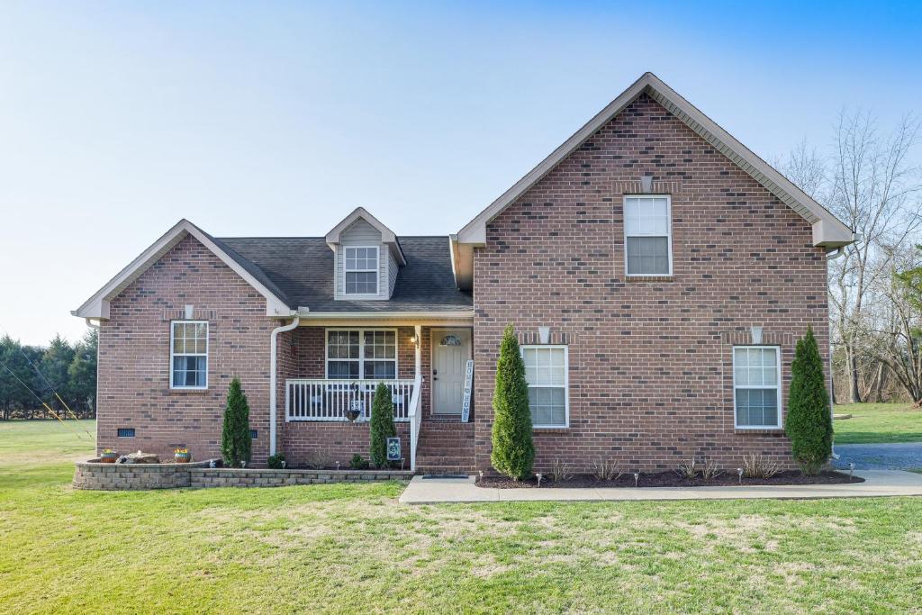 Lebanon Home with Private Pool 33 Mi to Nashville! photo 1