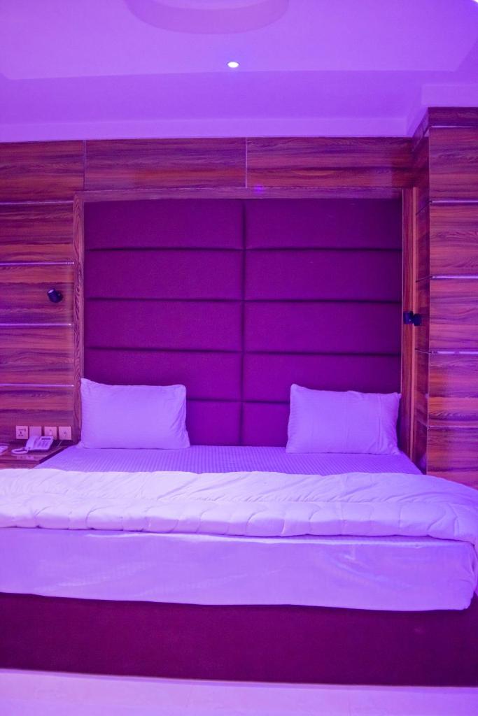Jimaco Hotels and Suites photo 4