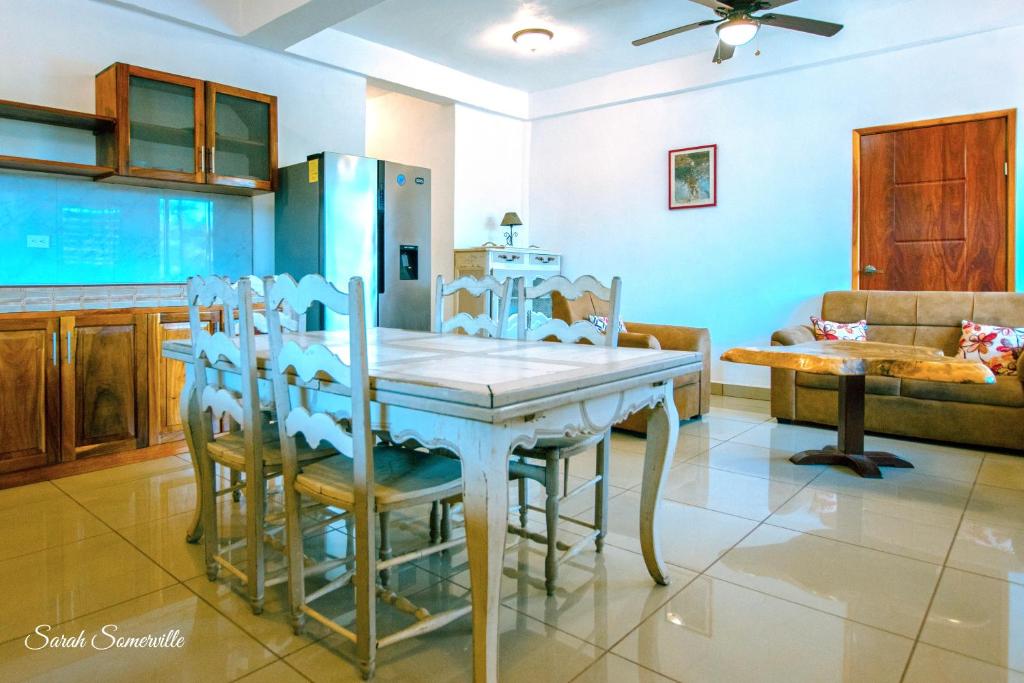 1 Large beautiful poolside condo with AC! Great Location! photo 1
