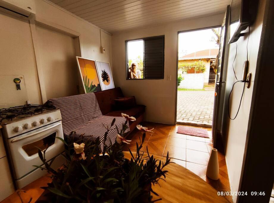 Microcasa com vista para o Cristo