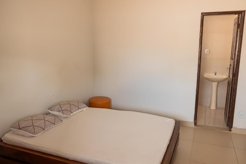 Quartos no centro de Três Marias photo 2