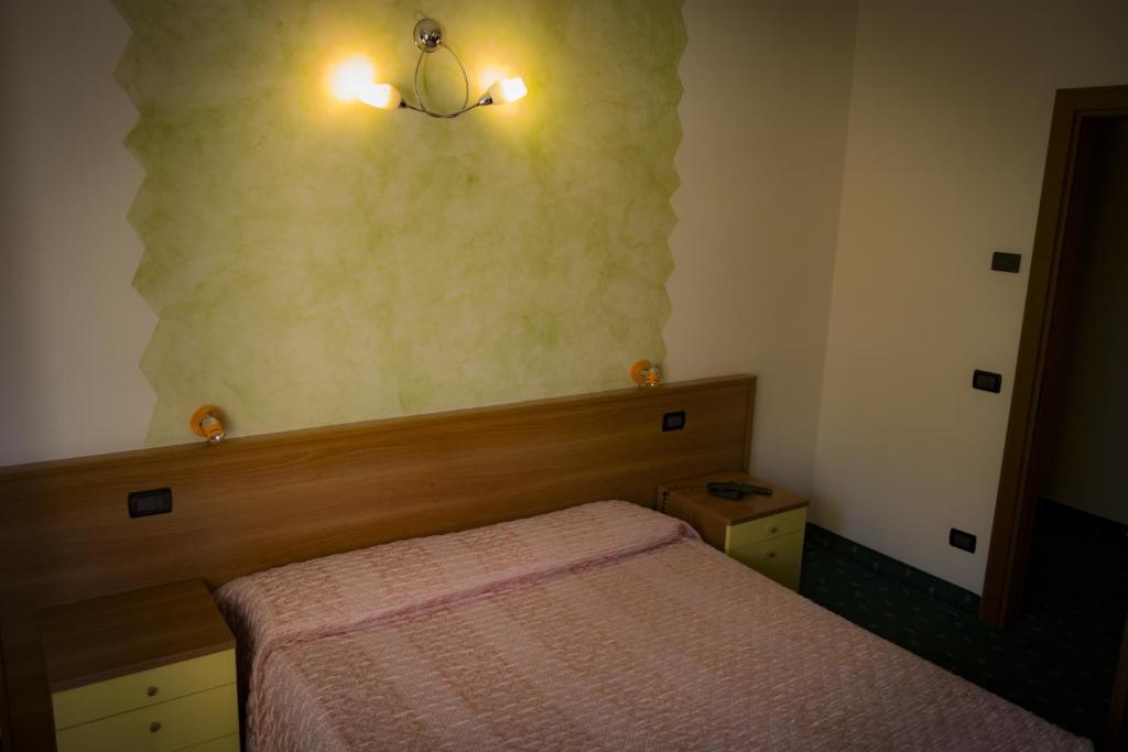 Albergo La Romanella - Tap to explore photos