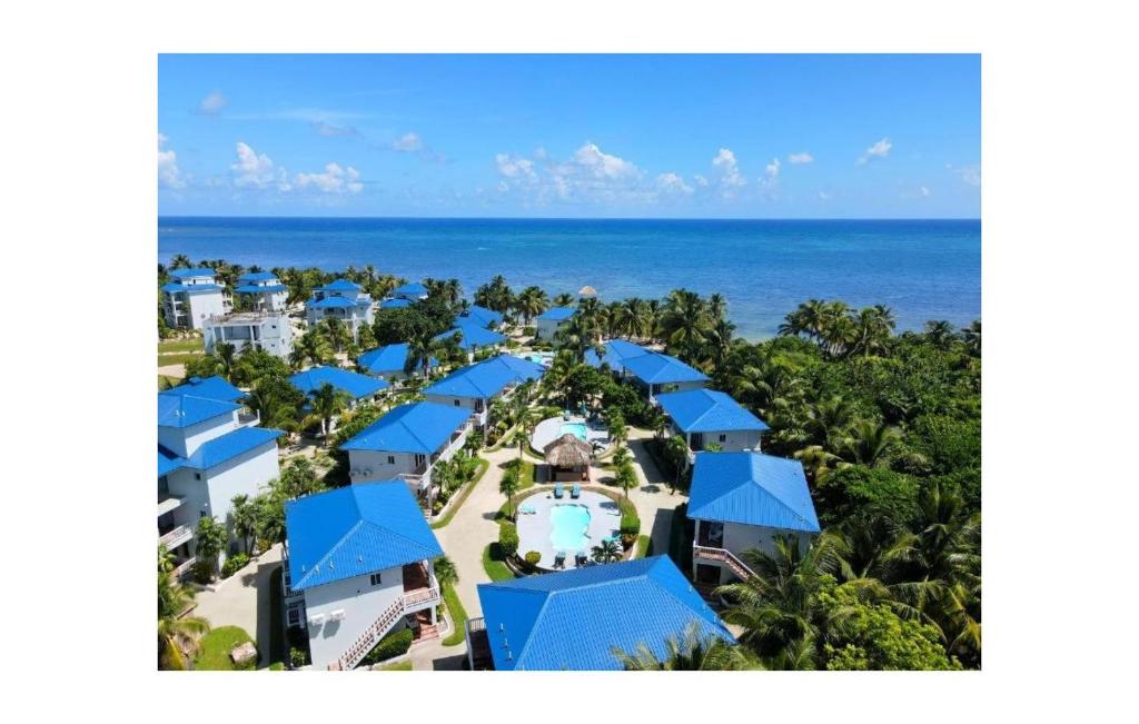 Sapphire Beach Condo photo 4