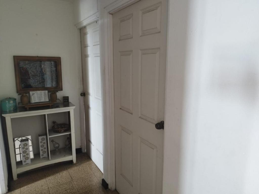 Cuarto por la via españa, con aire photo 1