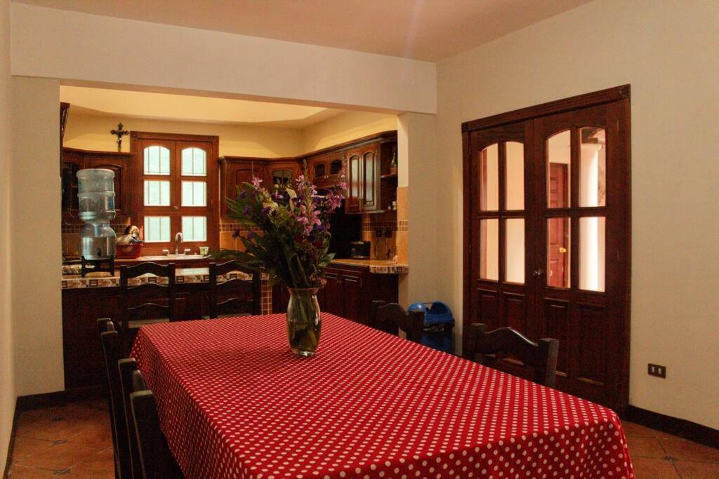 Casa tipo Colonial photo 1