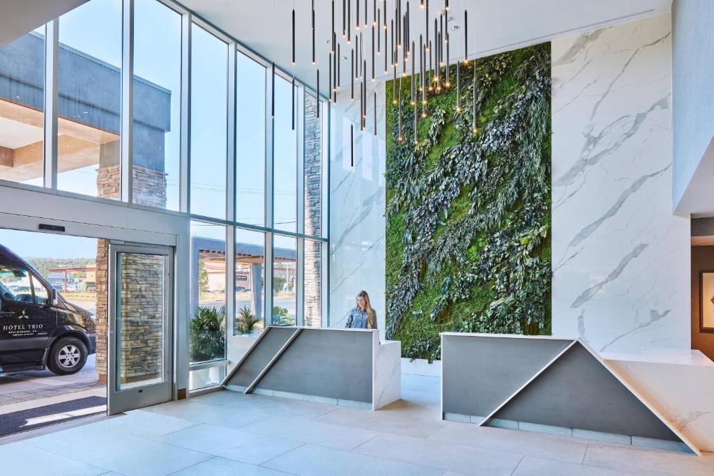 Hotel Trio Healdsburg image