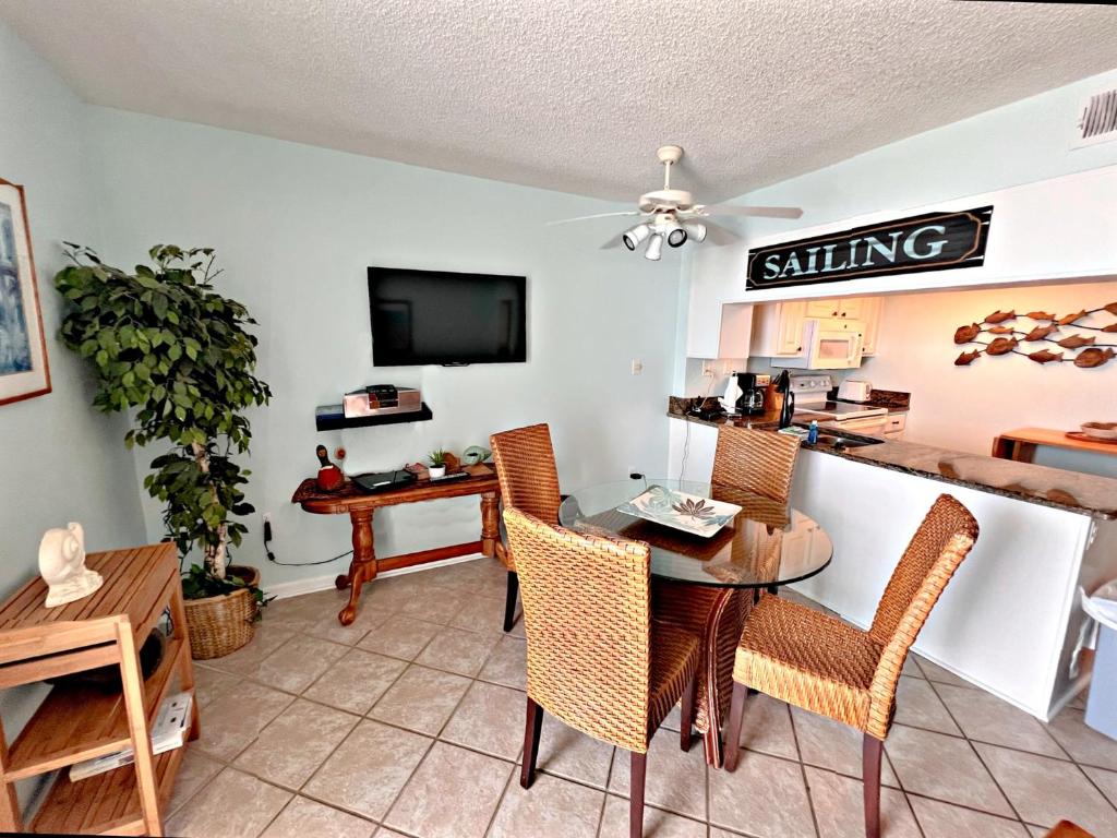 Gulf Shores Surf & Racquet Club 615A image