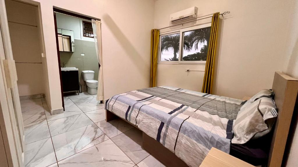 Homely 3 bedroom ensuite apartment with a garden, perfect for your dream getaway! photo 1