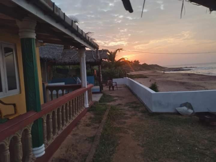 Happy Beach Guest House photo 1