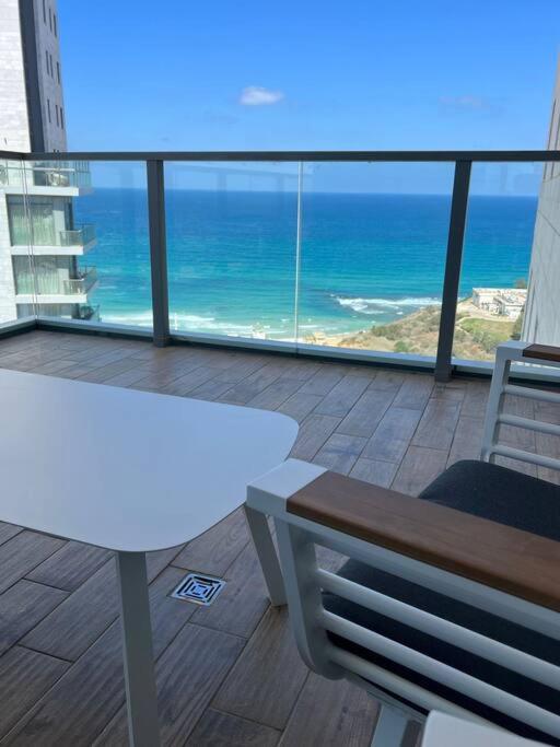 דירת פאר על הים VIP apartment near the beach photo 2