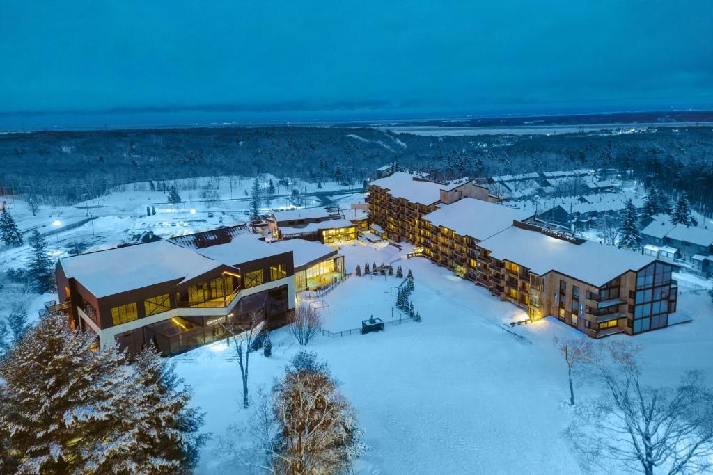 Delta Hotels by Marriott Mont Sainte-Anne, Resort & Convention Center photo 3