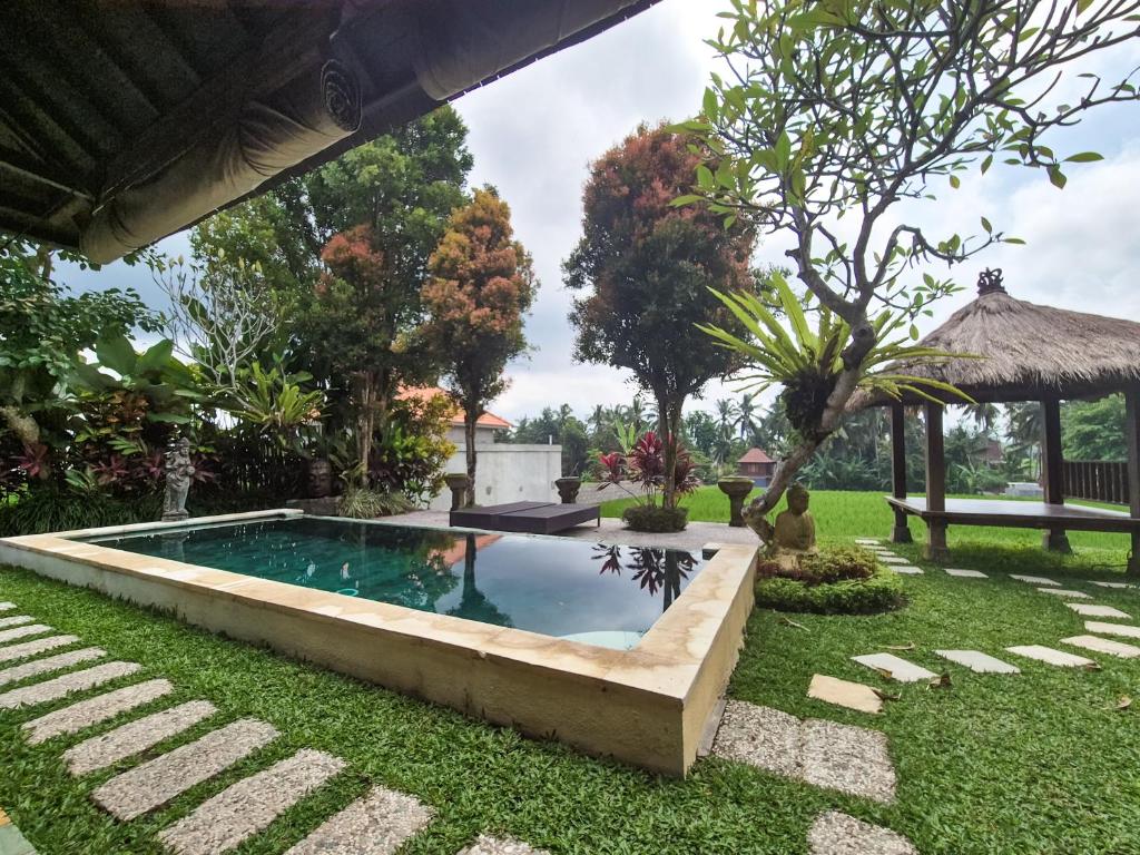 Villa Padi Menari - Tap to explore photos