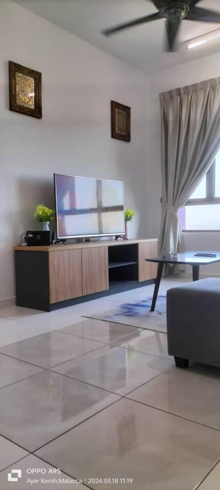 Hana Homestay The Heights Residence photo 2