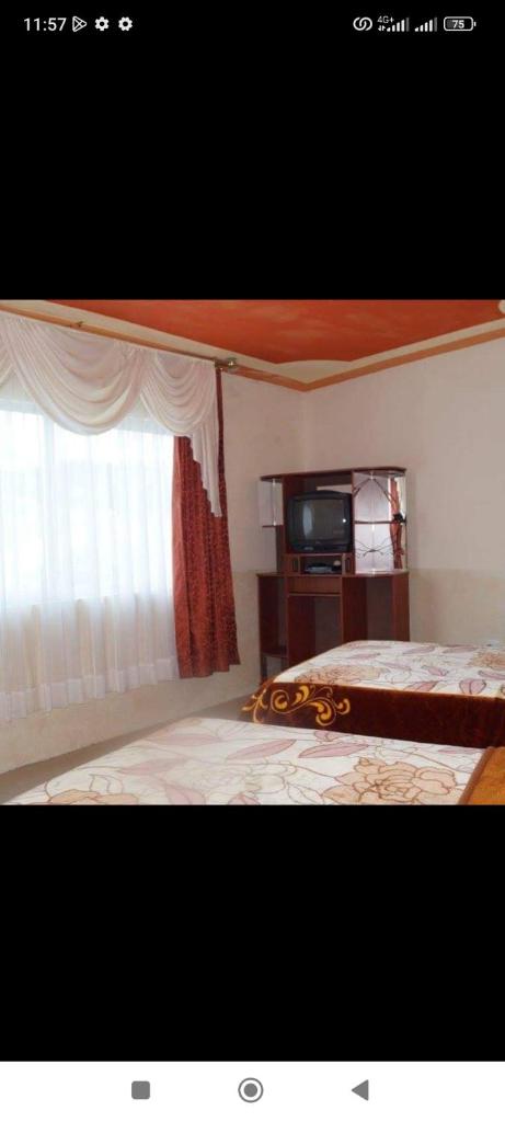 Juyanis Hostal photo 1