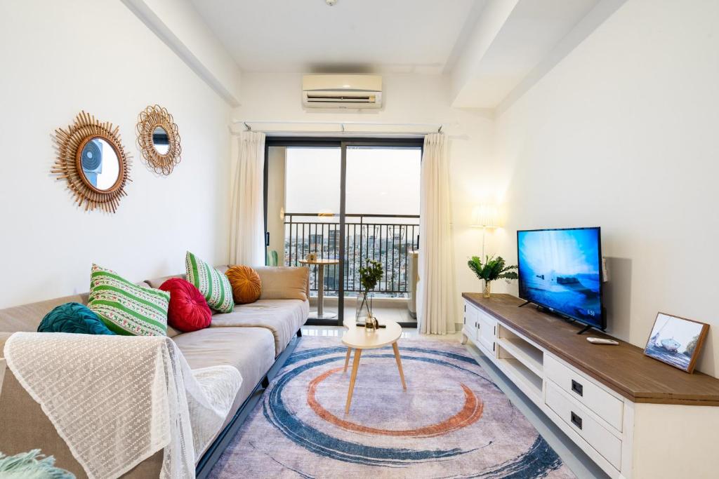 Otis Soho Saigon Balcony Apartment