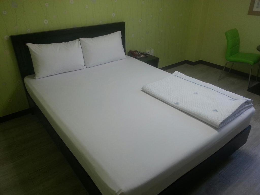 Hansol Hotel photo 1