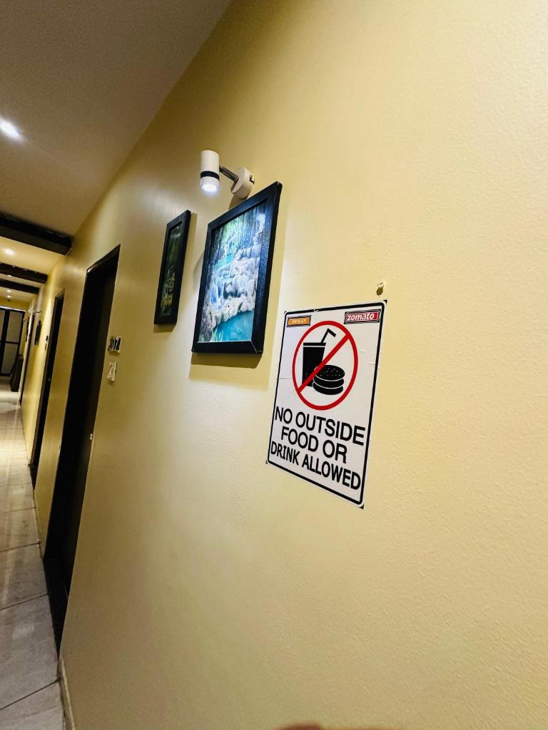 Hotel E.I. Regency photo 1