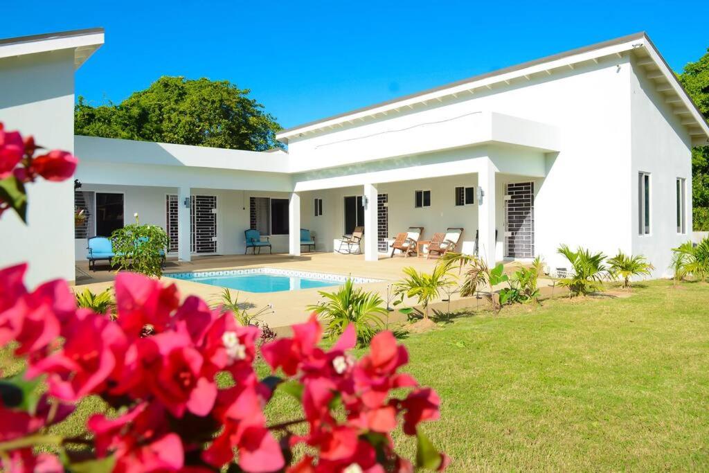 Retreat2Jamaica