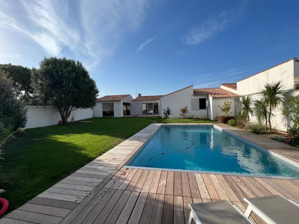 Villa avec piscine La Noue-Sainte Marie de Ré