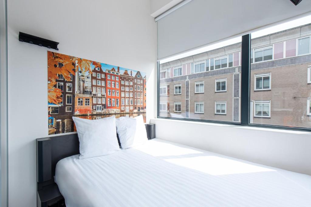 easyHotel Amsterdam City Centre South photo 1