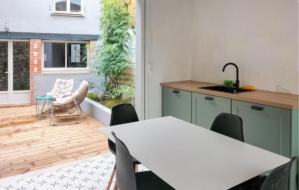 Amazing Home In Apremont With Kitchen photo 1