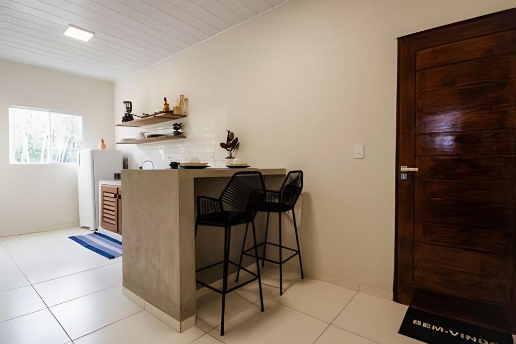 Flats Japaratinga a 200m do mar, com varanda, cozinha equipada, cama queen size e comporta até 2 pessoas photo 2