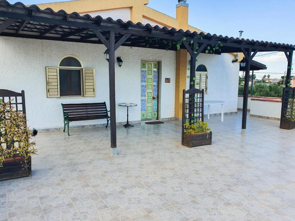 La Terrazza - 150m dal mare - [Ampia Terrazza Privata+Area Relax] photo 2