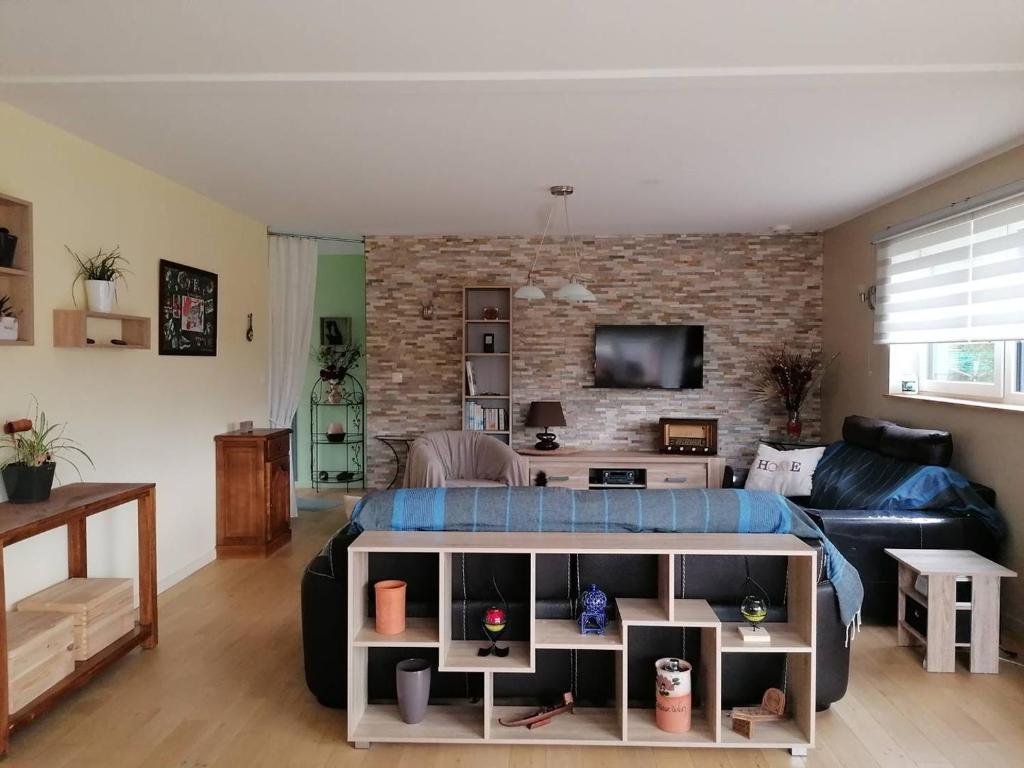 Villa en bois récente avec jardin, WIFI à 800m du centre de TREBEURDEN - Réf 668 photo 3