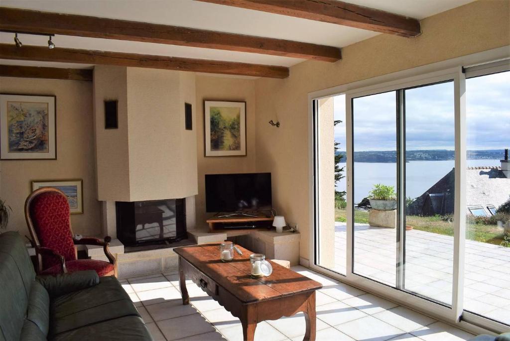Grande Maison VUE SUR MER 9 pers à Trébeurden - Réf 682 photo 3