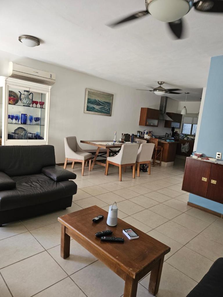 Amores2-66. Habitaciones y casa compartida. photo 1