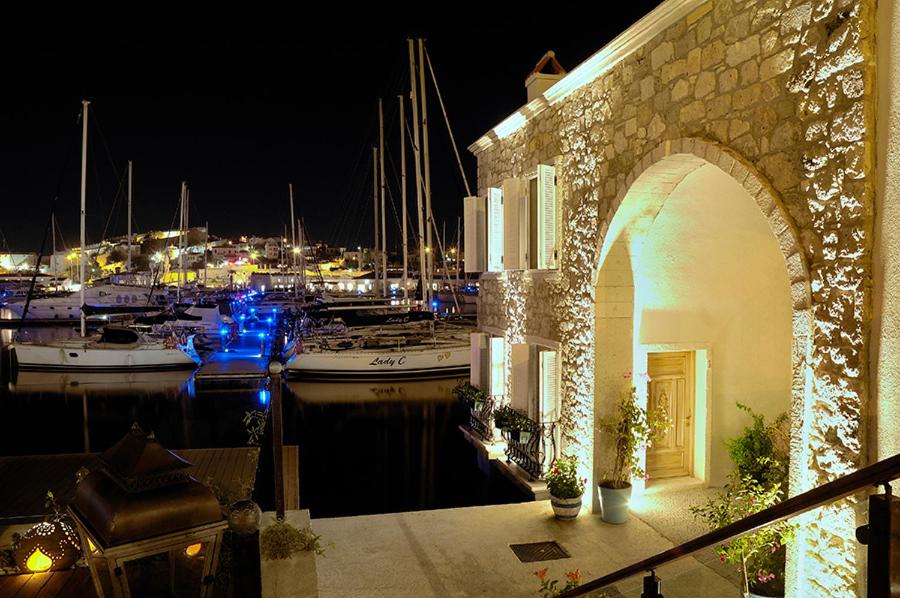Cesme Marina Konukevi photo 1