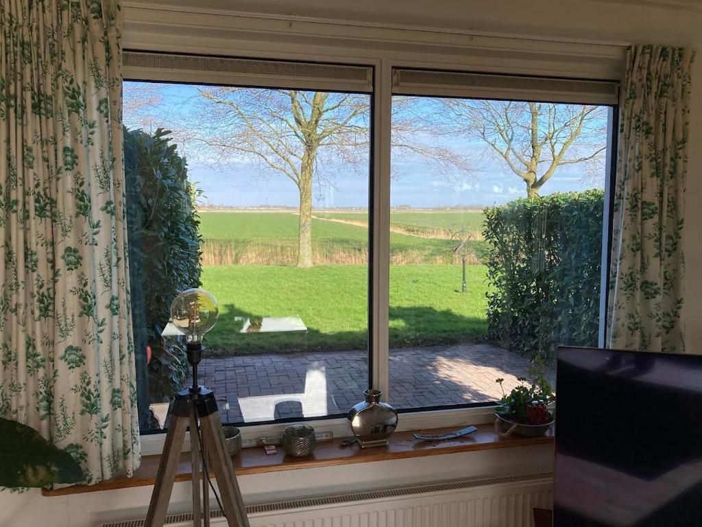 Villa Tzummarum - zeer grote tuin - veel privacy !! photo 4
