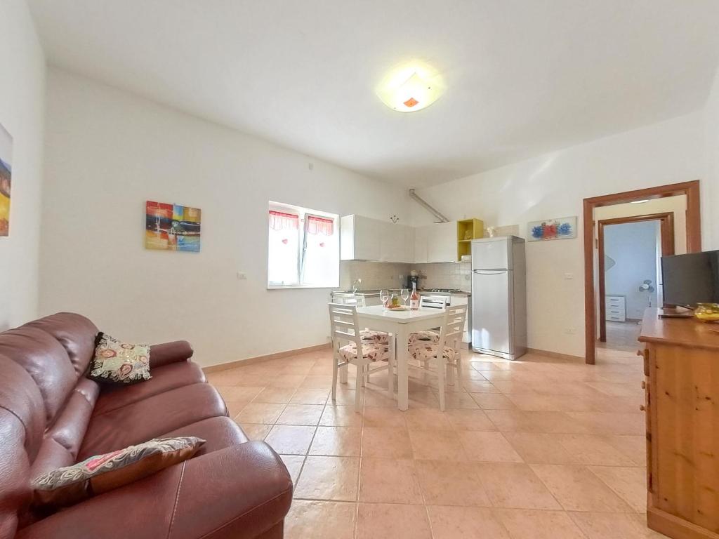Villa-Marzio-900-Meter-vom-Meer-entfernt-|-privater-Parkplatz photo 1