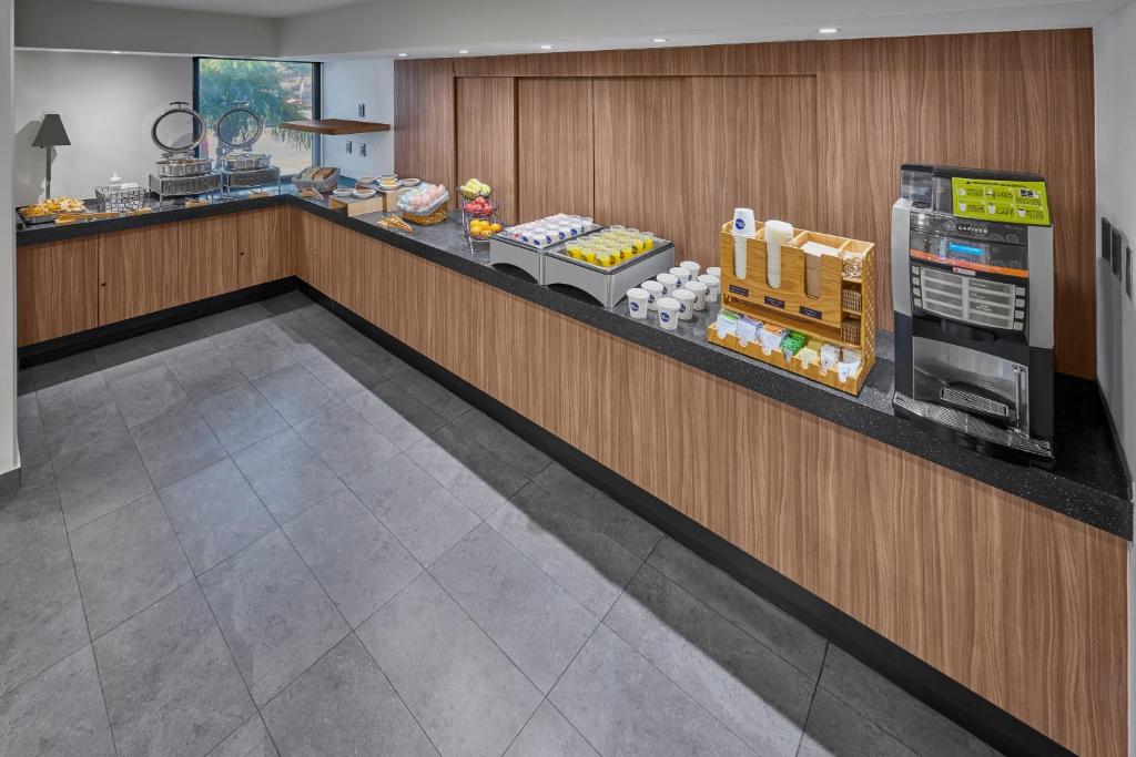 City Express by Marriott Los Mochis photo 1