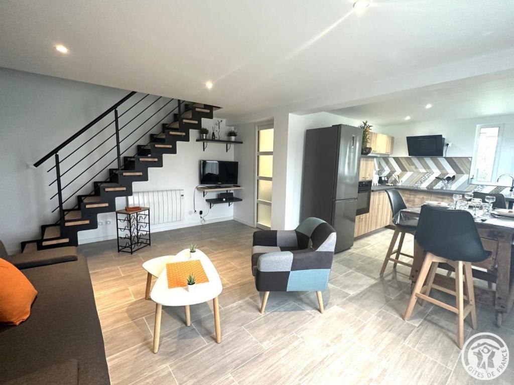 Gîte Abbecourt, 3 pièces, 4 personnes - FR-1-526-46 photo 2