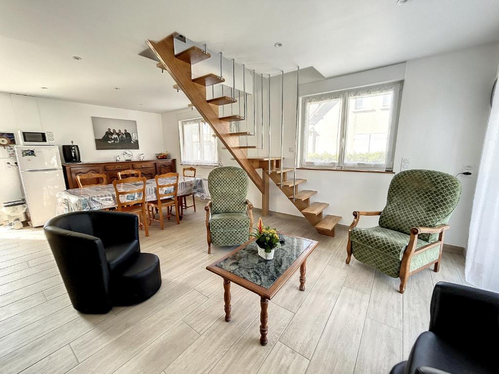 Maison Jullouville, 3 pièces, 6 personnes - FR-1-361-464 photo 3