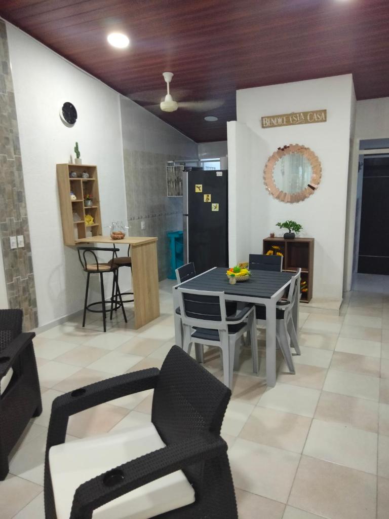 Casa en Alquiler Tipo Campestre en Conjunto Residencial - FLANDES TOLIMA photo 2