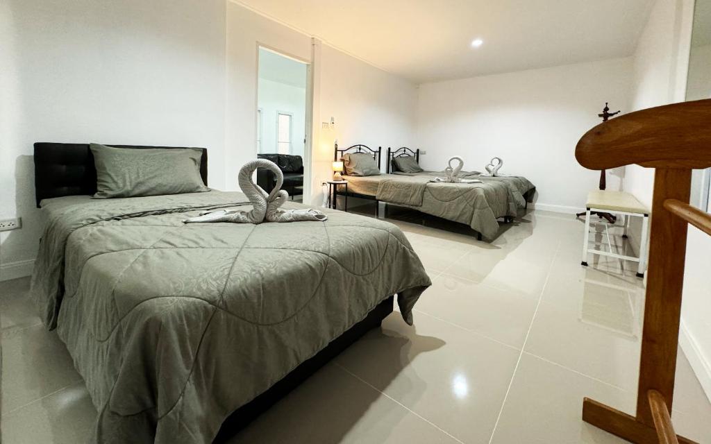 Room in Guest room - Baan Khunphiphit Homestay no3373 photo 2