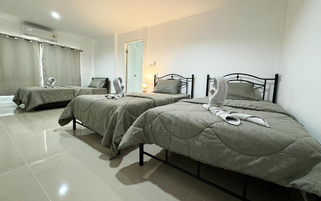 Room in Guest room - Baan Khunphiphit Homestay no3373 photo 4
